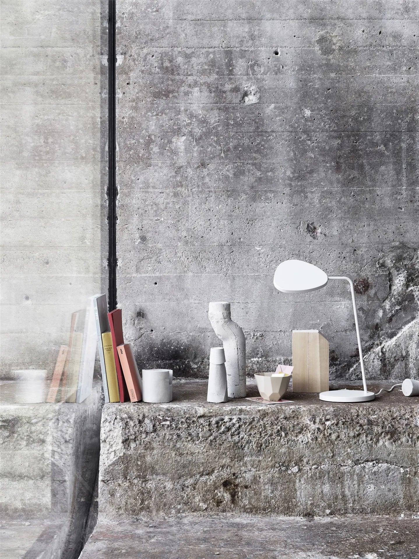 Leaf Table Lamp