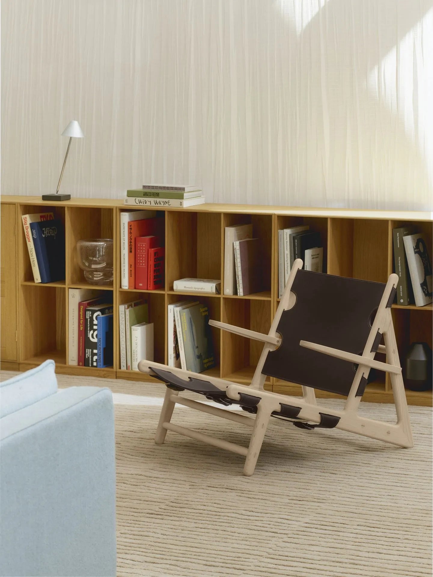 Le Fauteuil de Chasse Model 2229